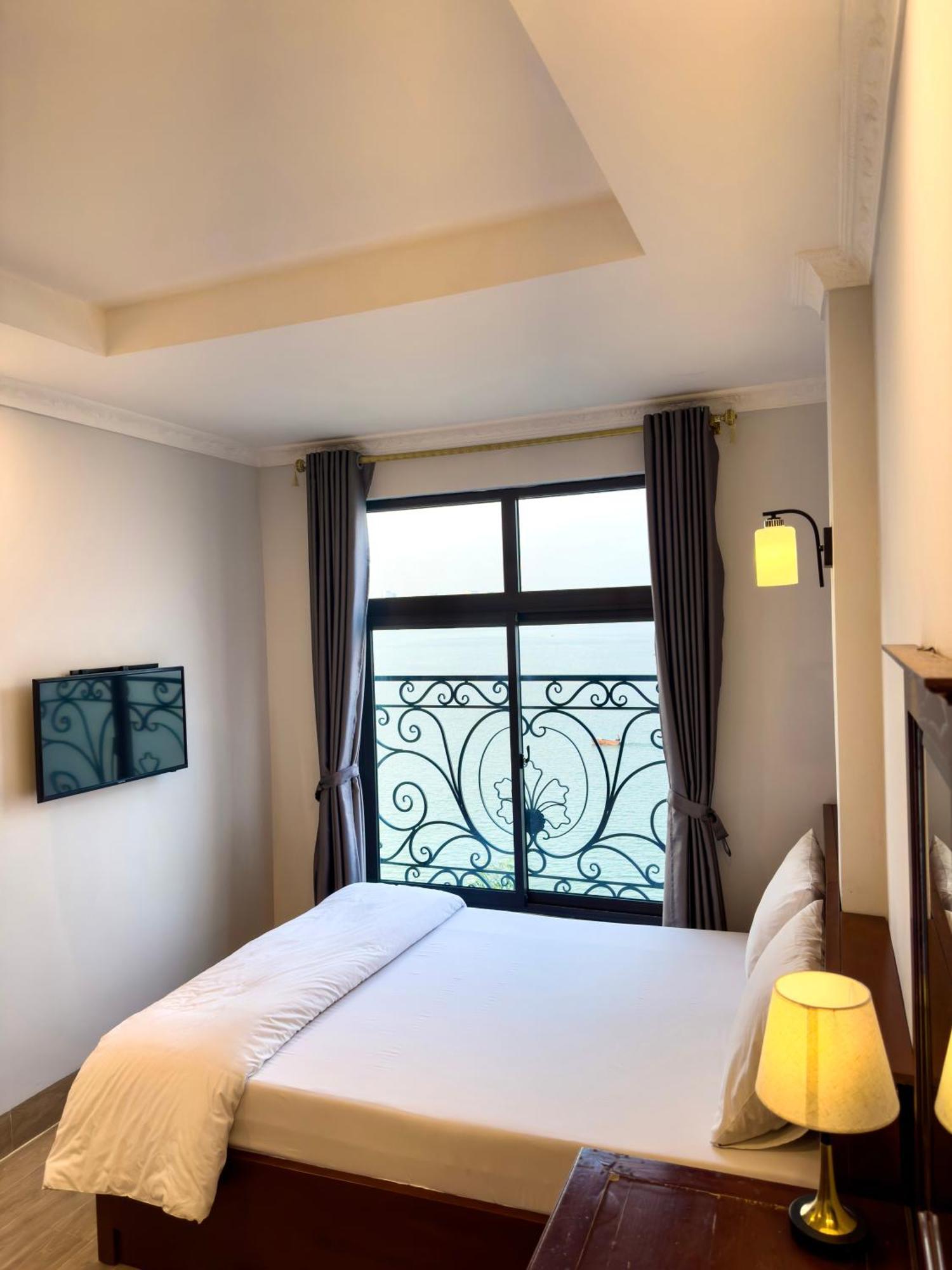 Ven Ho Hotel Hanoi Exterior photo